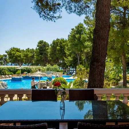 Apartament Matilde Beach Resort-7