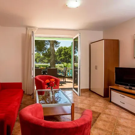 Matilde Beach Resort-7 *