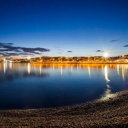 Matilde Beach Resort-7 *